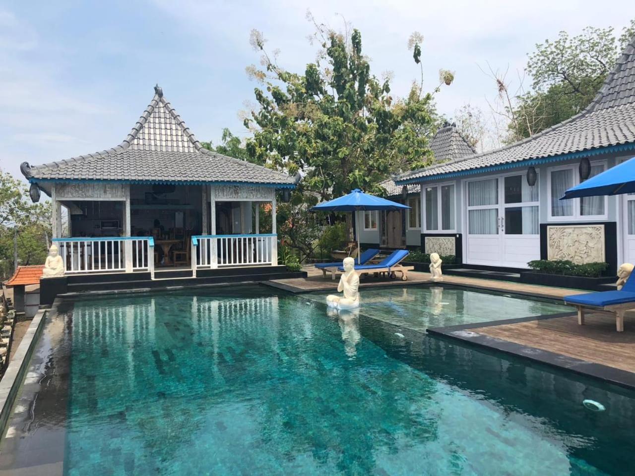 The Kayu Manis Villa 罗威那 外观 照片