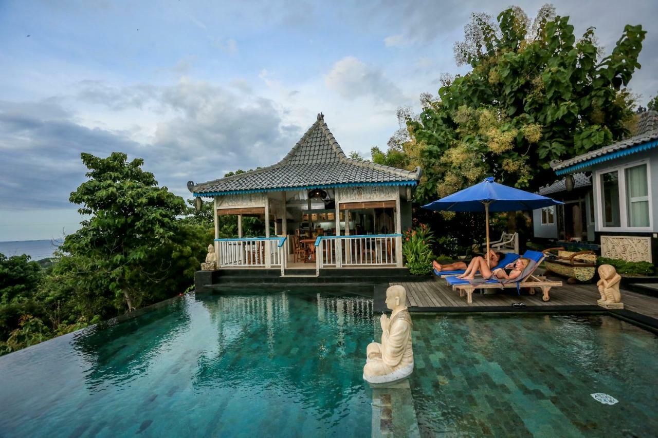 The Kayu Manis Villa 罗威那 外观 照片